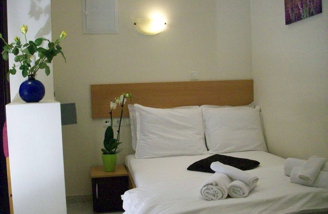 Posto Studio 5 Chania Crete 100 m from the beach