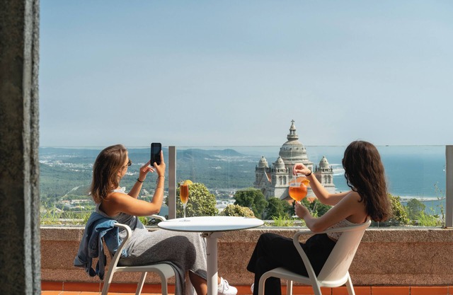 Pousada de Viana do Castelo - Historic Hotel