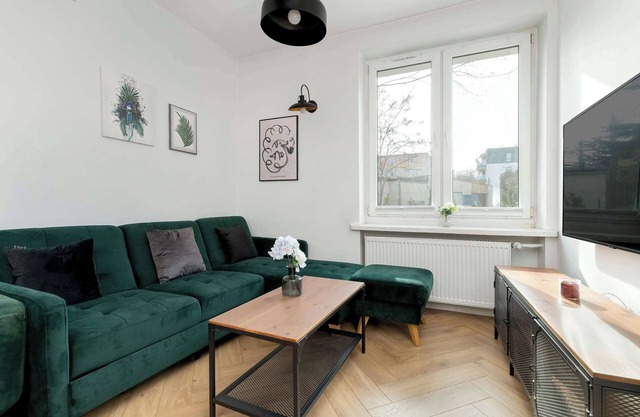 Poznańska 4b | Modern Apartment | Remote Work