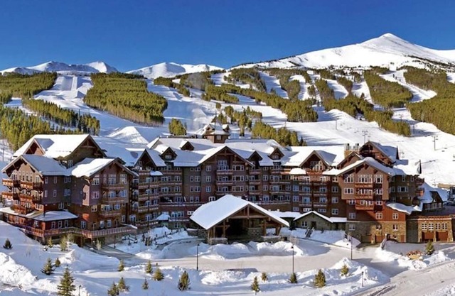 Ski Hill Place 