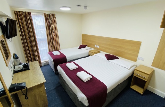 PremierLux Serviced Apartments