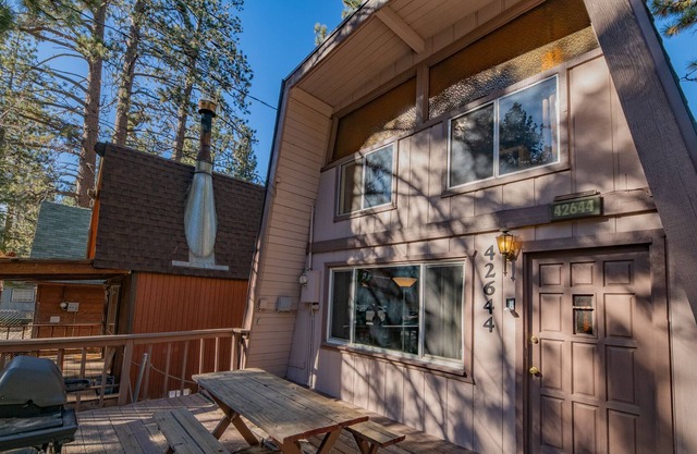 Prescott's Place -2BR/1BA/WiFi/Hot Tub