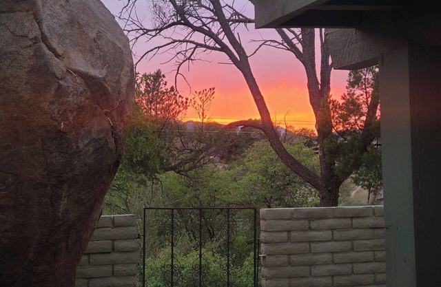 Prescott Vacation Rental –4BR/3BA Home w/King Beds, Boulder Views & Near Downtwn