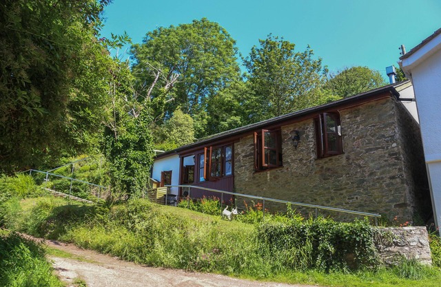 Pretty Old Forge in peaceful, scenic setting