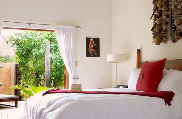 Prime Location! Free Parking, Private Plunge Pool