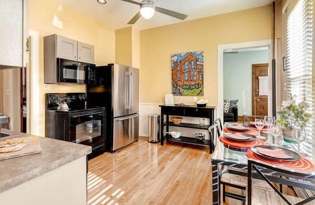 Prime, Old Town, by new CSU stadium! Breweries. 2 BR and Flex