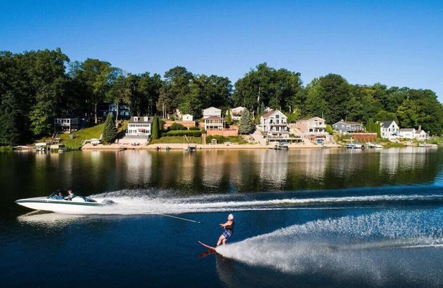 Priscilla's Place: Big Pine Island Lake Retreat