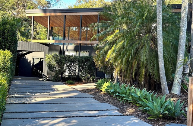 Private Architectual Beach Retreat in Pearl Beach