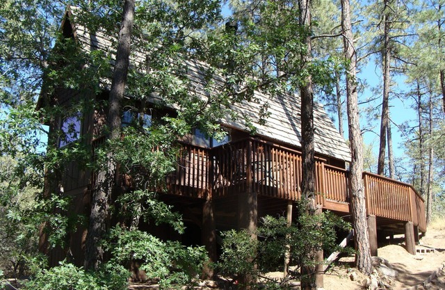 Private Cabin Hideaway On 1 Acre; 5 Minutes From Downtown Prescott