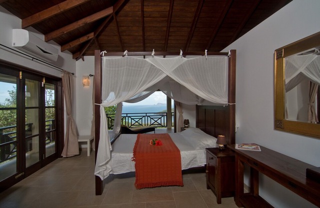 Private Luxury Vacation Villa In Lush Tropical Setting With Stunning Ocean Views