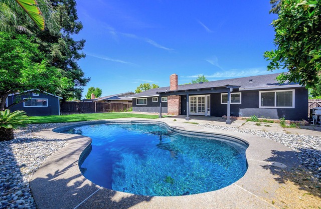 Private Pool|Cozy 4b2b|Garage access|Flex-Lease|Instant Tour #42354