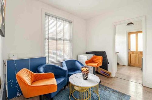 Private Room in Uxbridge near Heathrow