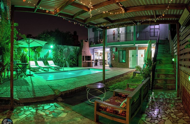 PRIVATE ROOMS, SWIMMING POOL, OUTDOOR BARBECUE, REST, RELAX PUERTO IGUAZU
