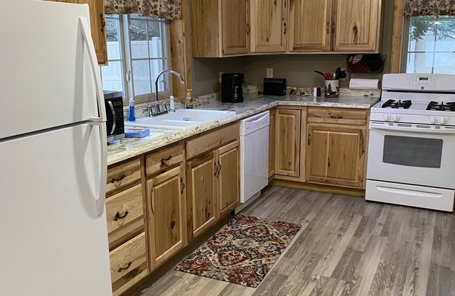 private setting and right on the lake!