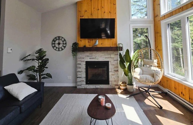 Private Spa Sanctuary Near Ski Trails