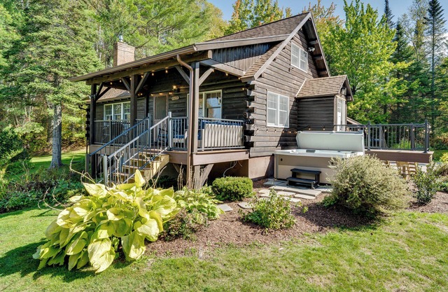 Private Spring-Fed Pond: Idyllic Shrewsbury Cabin!