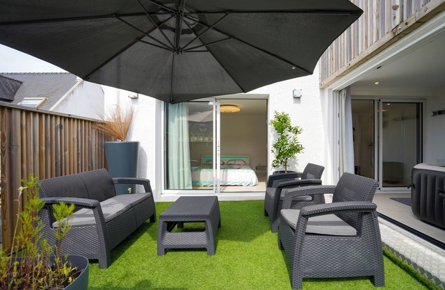 Private suite with in-house spa