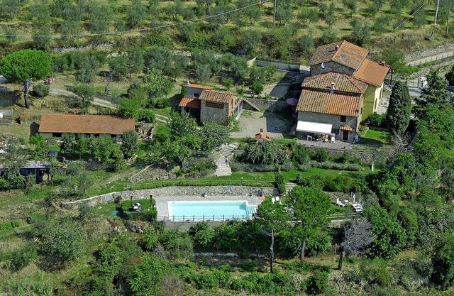 Private Villa in Tuscany with pool, garden, great landscape view