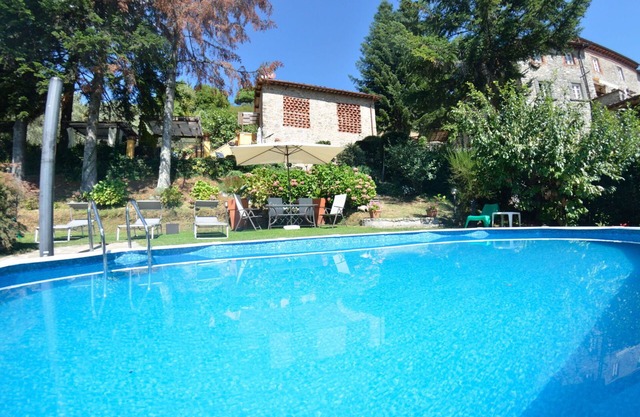 Private Villa with WIFI, A/C, hot tub, private pool, TV, terrace, pets allowed, panoramic view