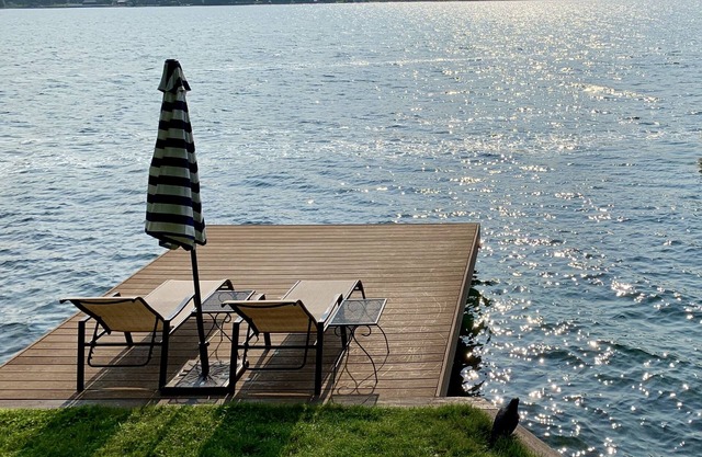 Private Waterfront Lake House on Keuka Lake! Kayak/paddle board/trampoline!
