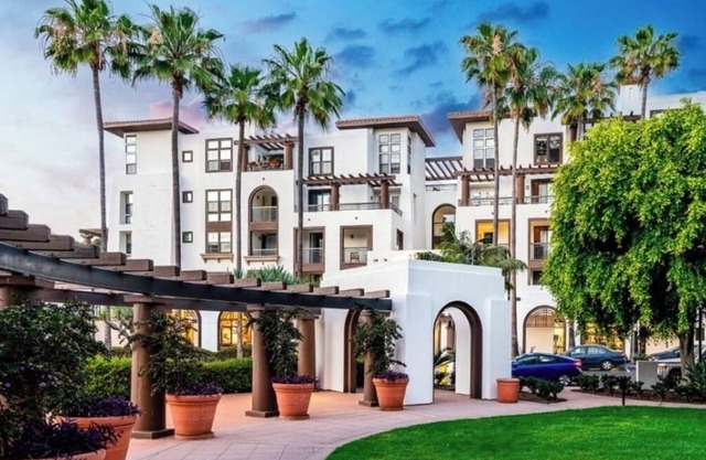 Promenade Rio Vista: 1BR in Prime Location – Mission Valley, San Diego