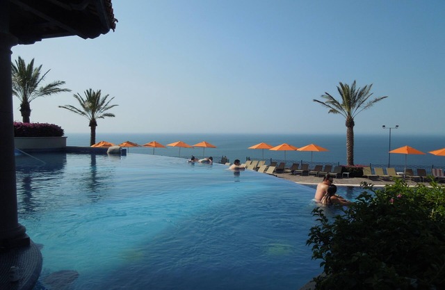 Pueblo Bonito Properties - Ocean View 1 floating week available sleeps up to 4