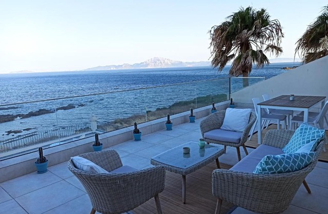 Punta Carnero Hostal