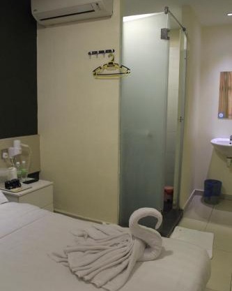 Putra One Avenue Hotel