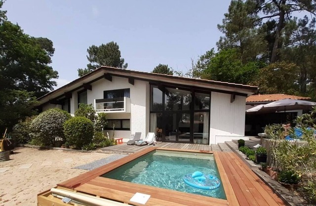 PYLA-sur-Mer 5 bedroom villa with large garden 100m from the beach