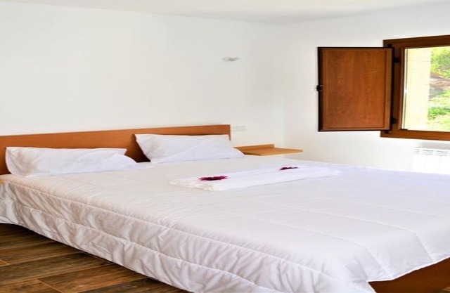 Q3 - Just Natur Guesthouse - Castro Laboreiro, Budget Double Room