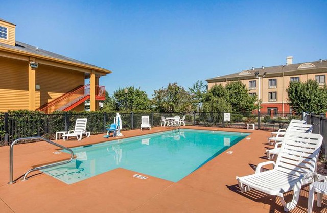 Quality Inn Bessemer