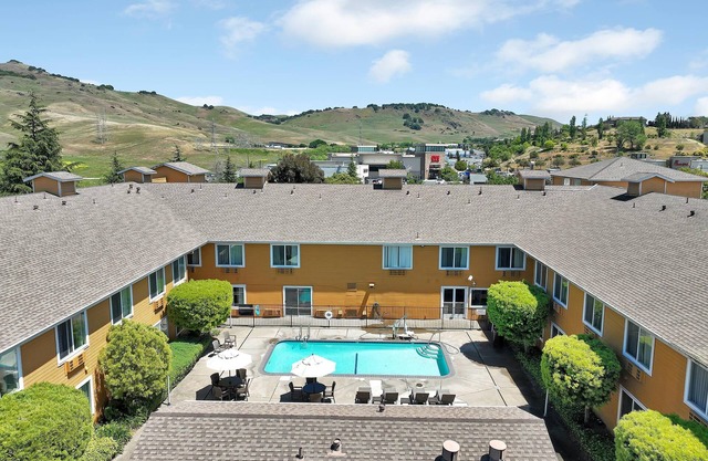 Quality Inn near Six Flags Discovery Kingdom - Napa Valley