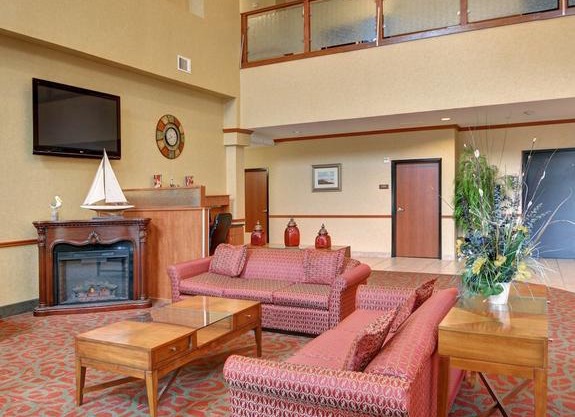 Quality Suites Near Cedar Creek Lake