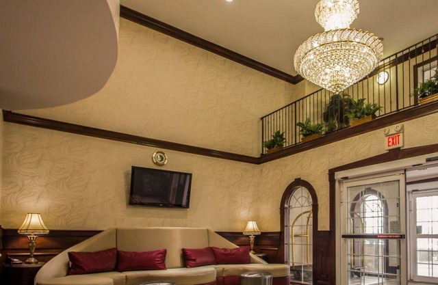 Quality Suites NYC Gateway