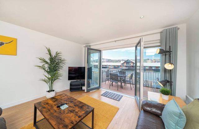 Quayside Apartment - Central Location