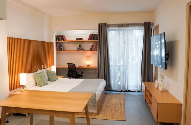Queen Studio w/sofa bed and small terracen