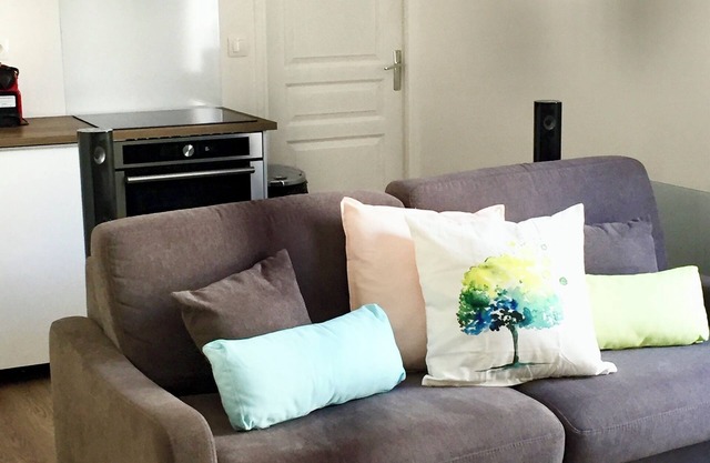 QUEEN SUITE nnDelightful 2-bedroom apartment with WiFi in Paris