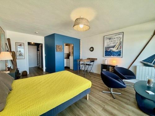 Quiberon - Studio rénové 33m² avec Balcon, Parking et Animaux acceptés - FR-1-478-121