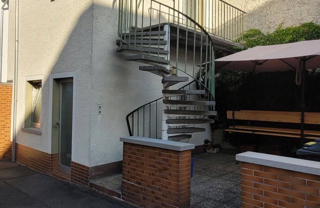 Quiet 1 room apartment