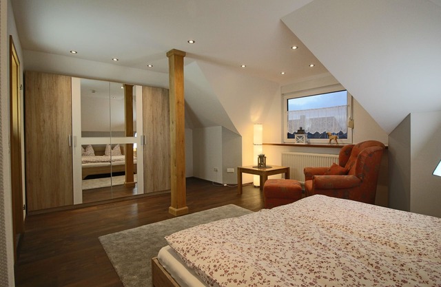 Quiet and central location for 1-4 people