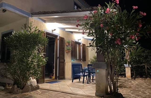 Quiet and peaceful villa, 150 meters from the Sottotorre beach