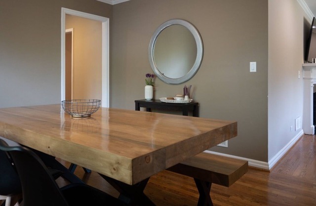 Quiet, Confortable and spacious 3 Bedrooms house!