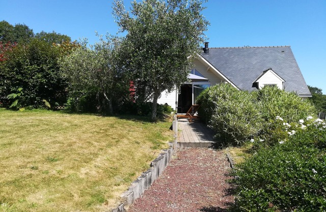 Quiet house, 20 minutes from the beaches and the Gulf of Morbihan