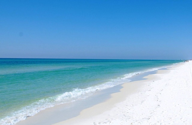 Quiet, Sunny & Cheap! Walk to the Beach!n2 Night Getaways