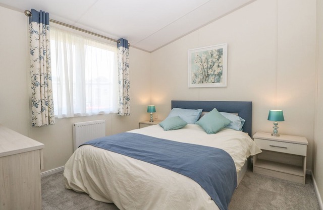 Quince 10, RINGWOOD