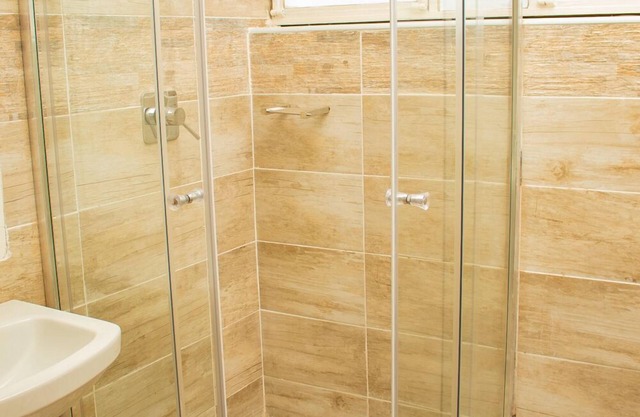 R Executive Apartments