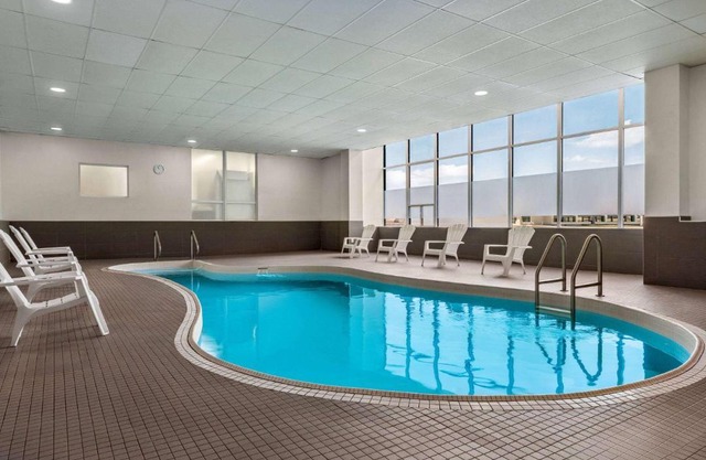 Ramada By Wyndham Niagara Falls near the Falls