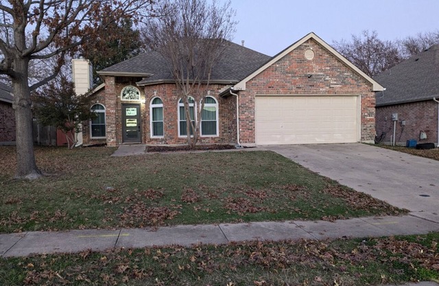 Rare find. Modern family-friendly Rockwall getaway! LOCATION! 🐡