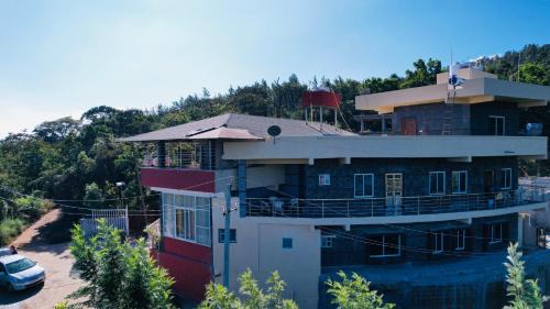 Rashi Z View Estate Stay