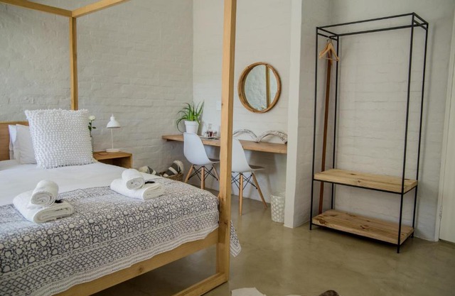 Raw Karoo Guest House